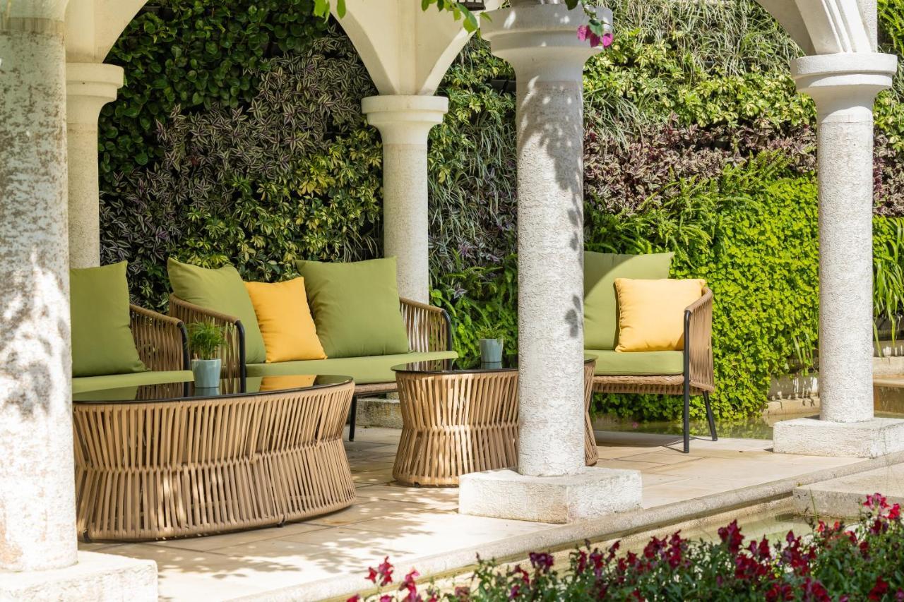 Hualien Farglory Hotel Yanliau Extérieur photo Outdoor furniture