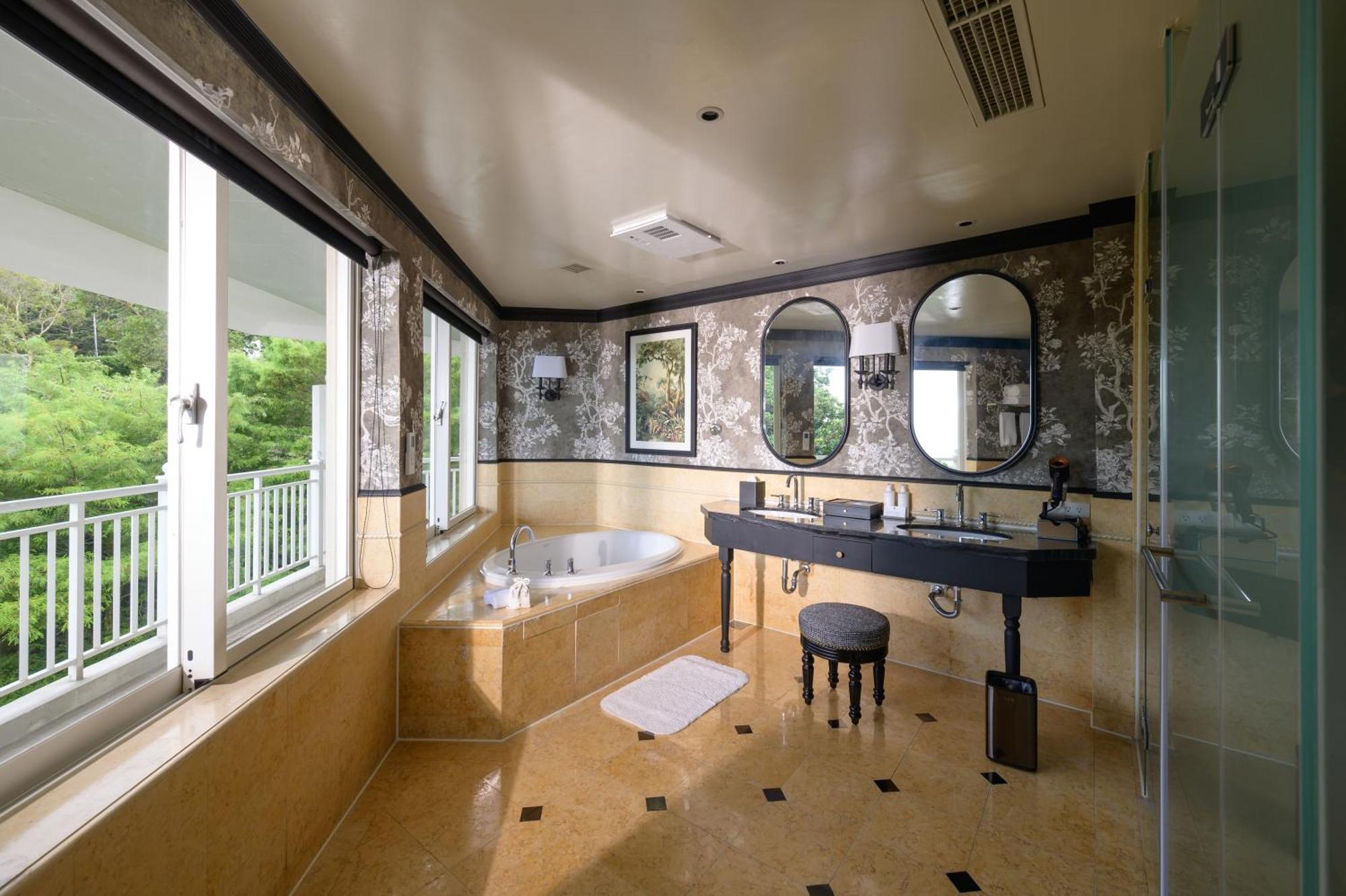 Hualien Farglory Hotel Yanliau Chambre photo A bathroom in a hotel